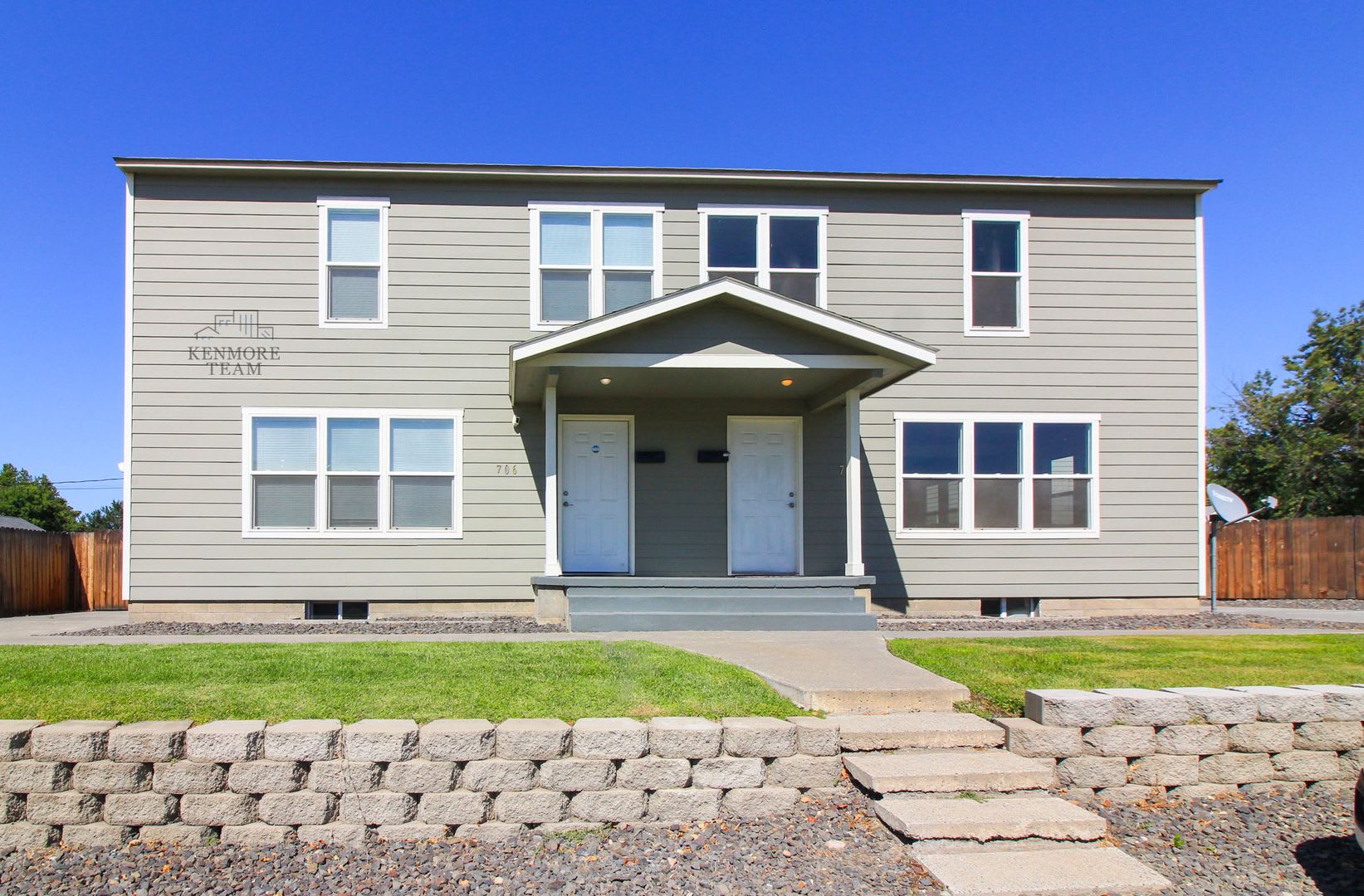 3 Bedroom, 2 Bath Duplex in Central Richland – photo 1