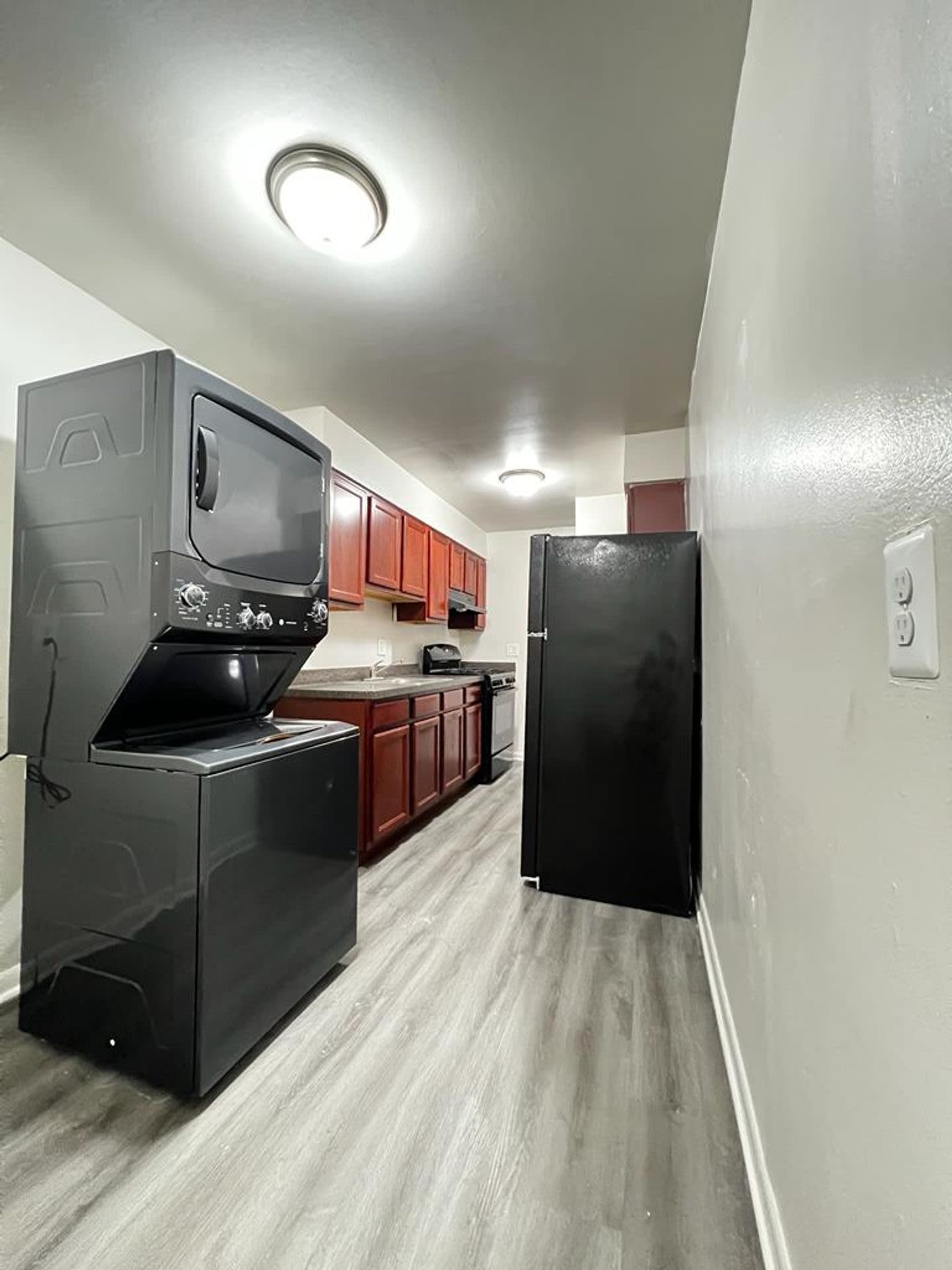 Quincy Village Apartments – photo 4