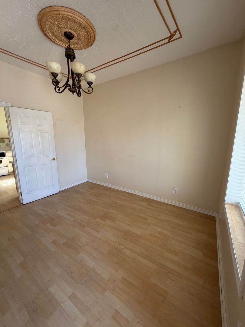 GET $875 OFF THE FIRST MONTHS RENT!!! – photo 4
