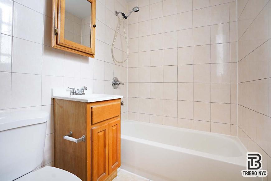 376 Columbia Street – photo 4