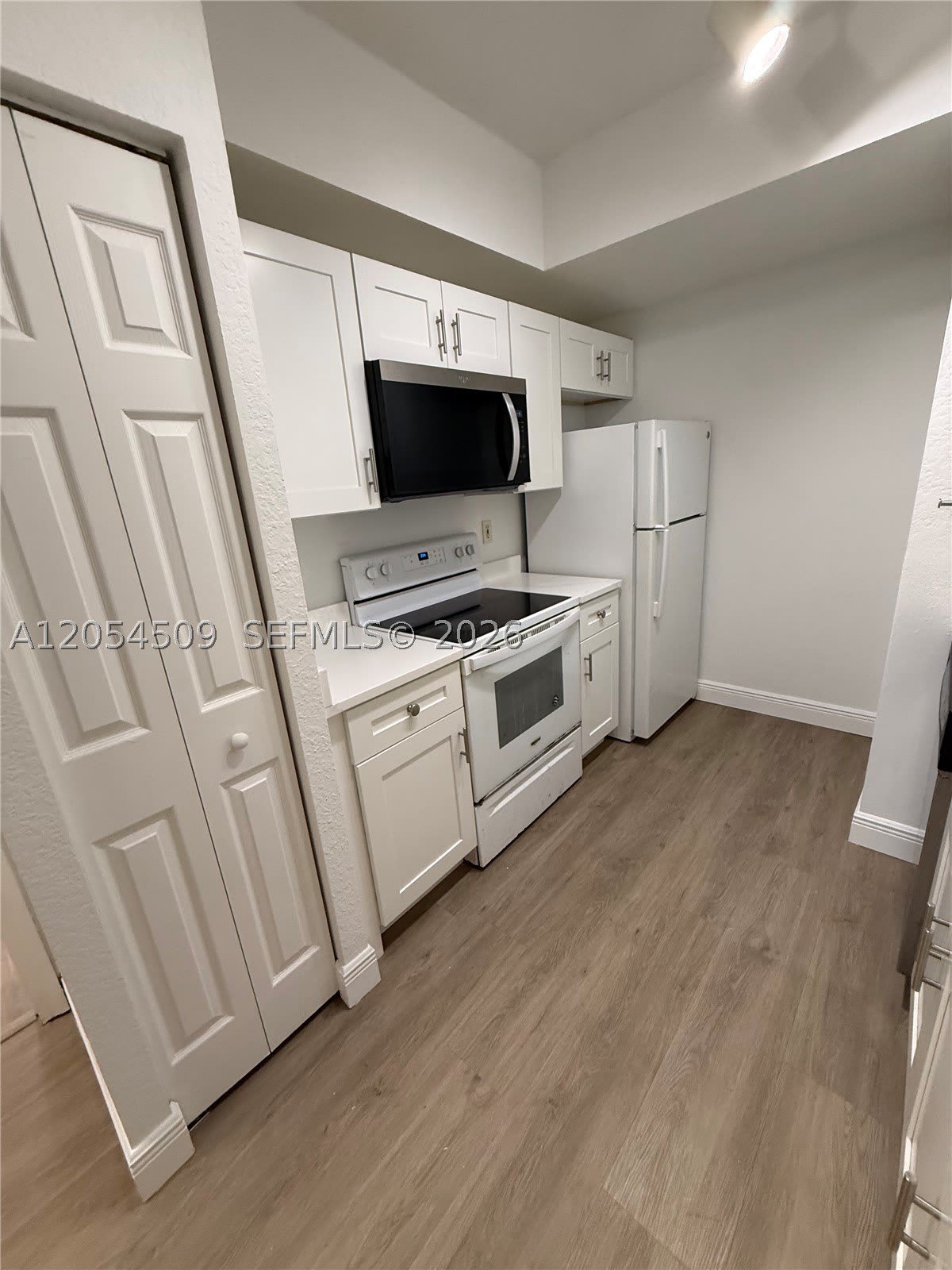 2500 Centergate Dr – photo 5