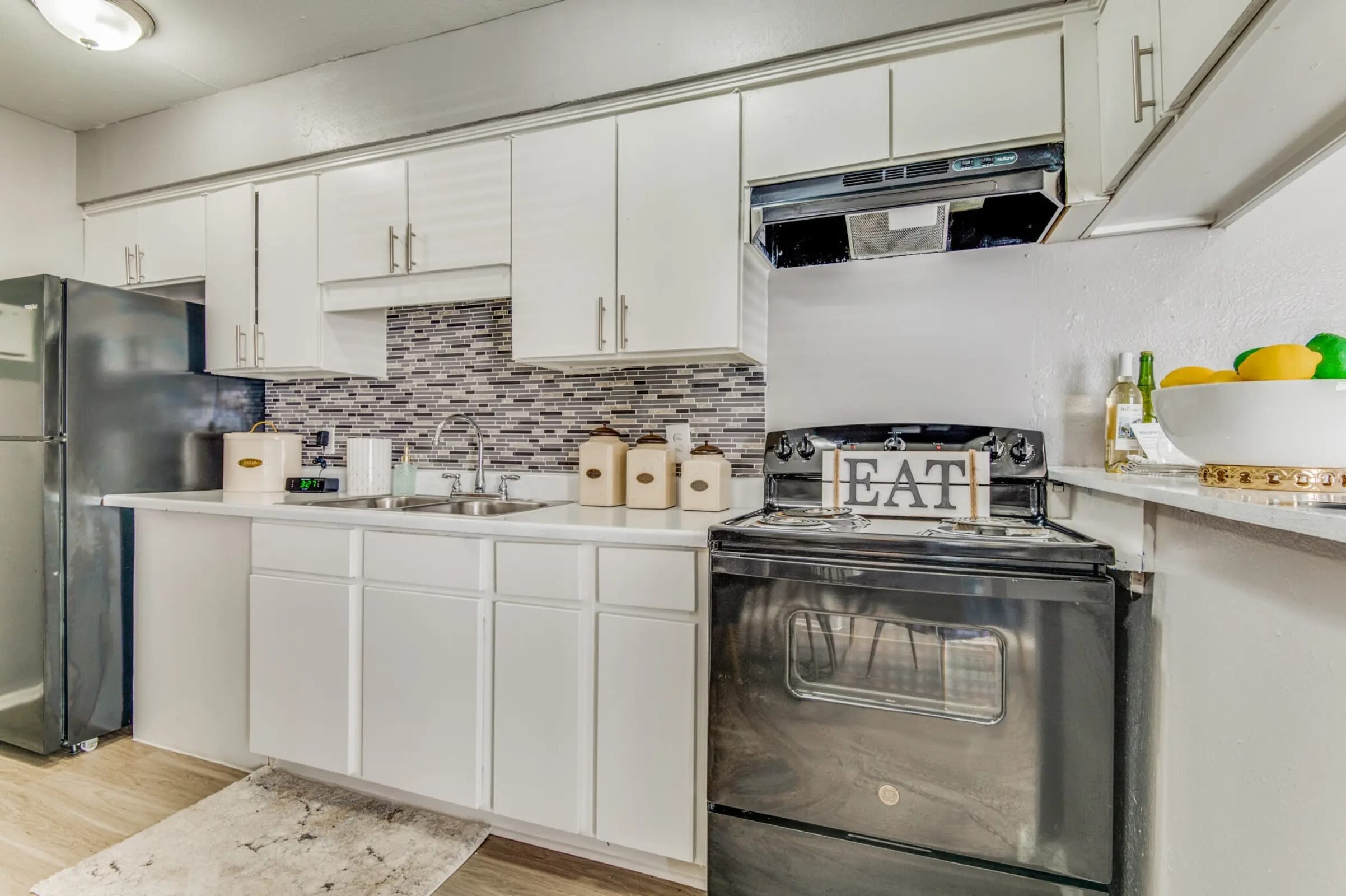 The Sherry Apartments – photo 3