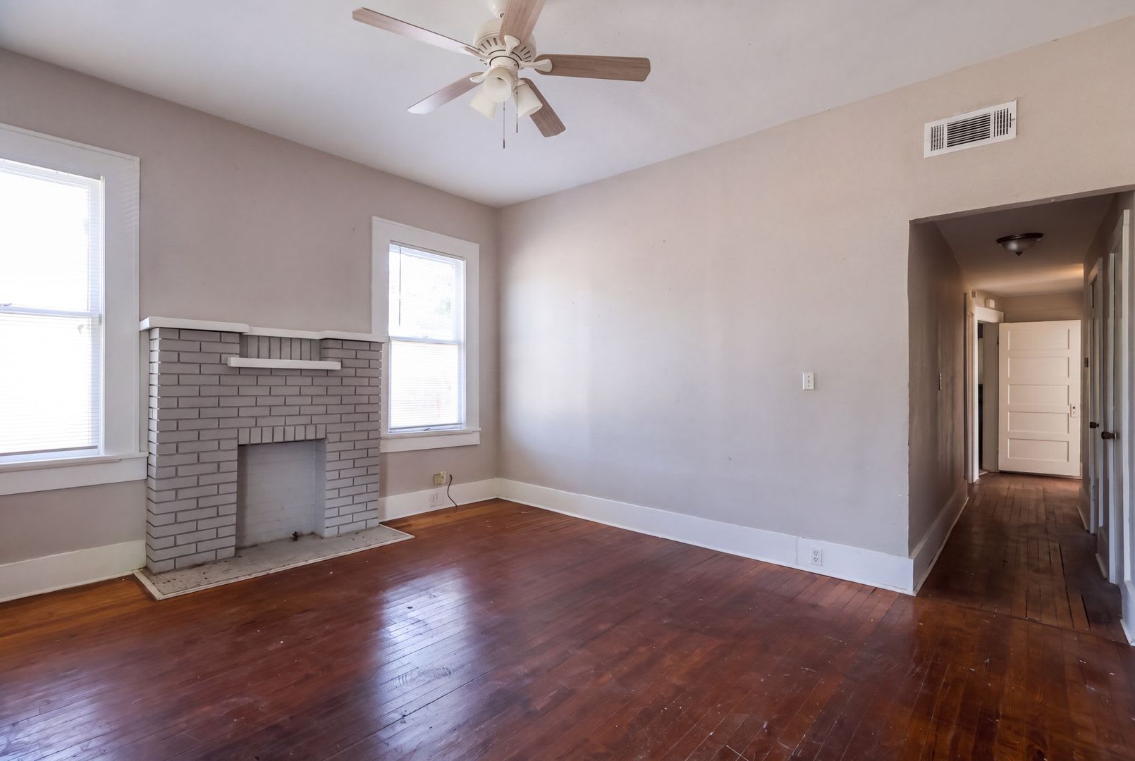 Highland 3 Bedroom / 1 Bath – photo 3