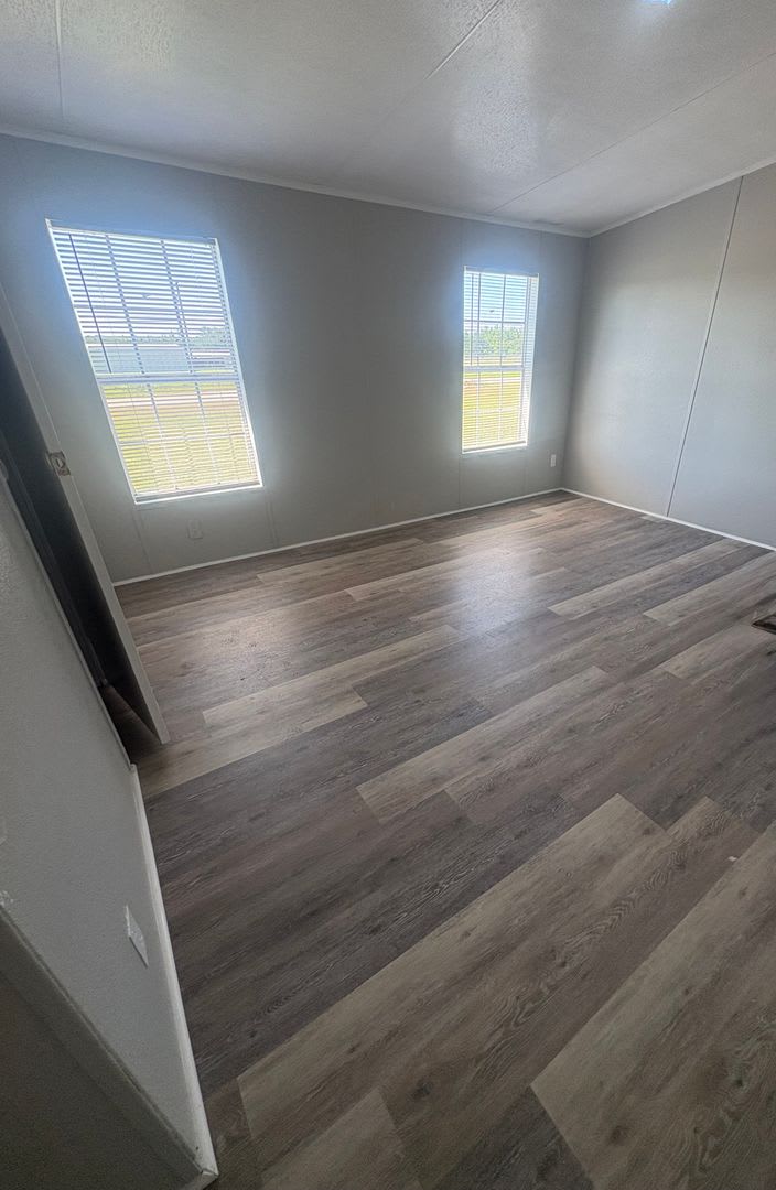 4 Bed/2 Bath Mobile Home – photo 3