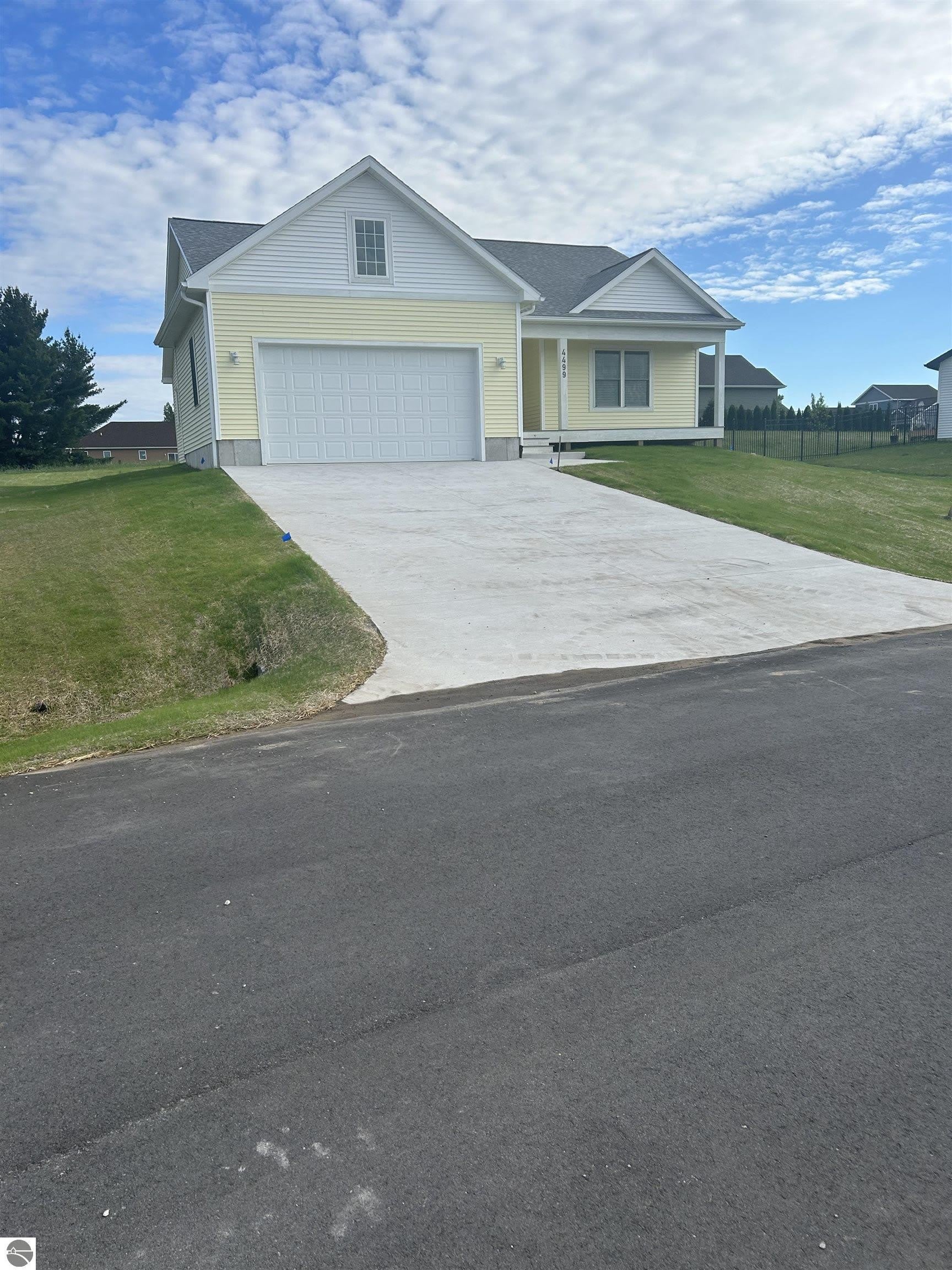 4499 LaMarche Circle – photo 4