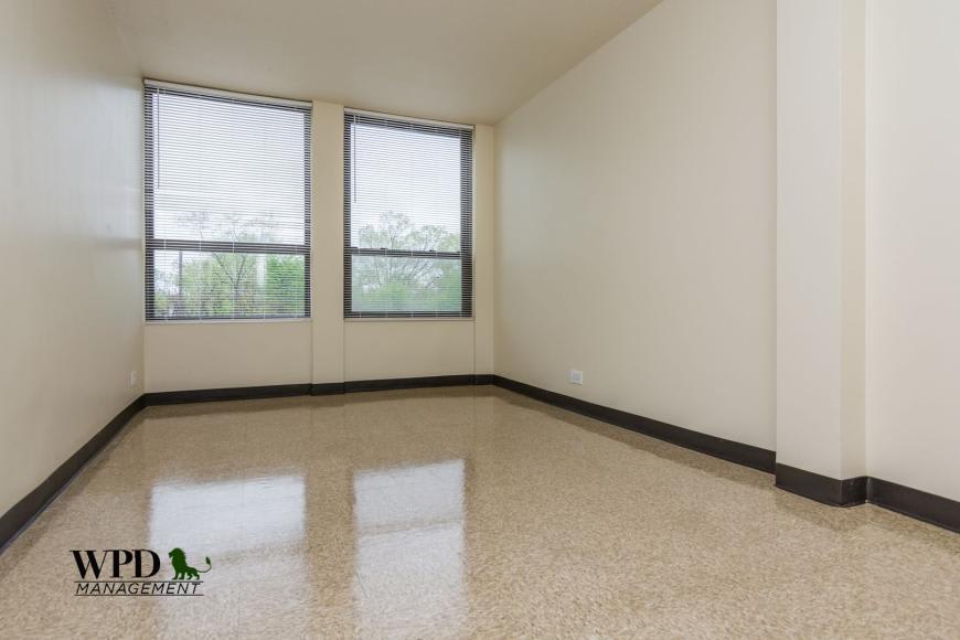 6501 South Lowe Ave. – photo 3