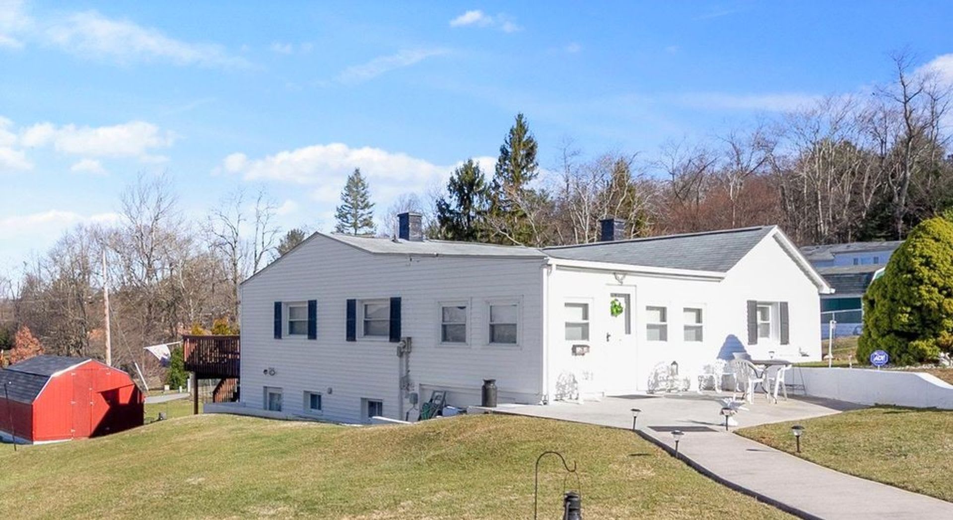 2 Bedroom 1 Bath House – photo 3