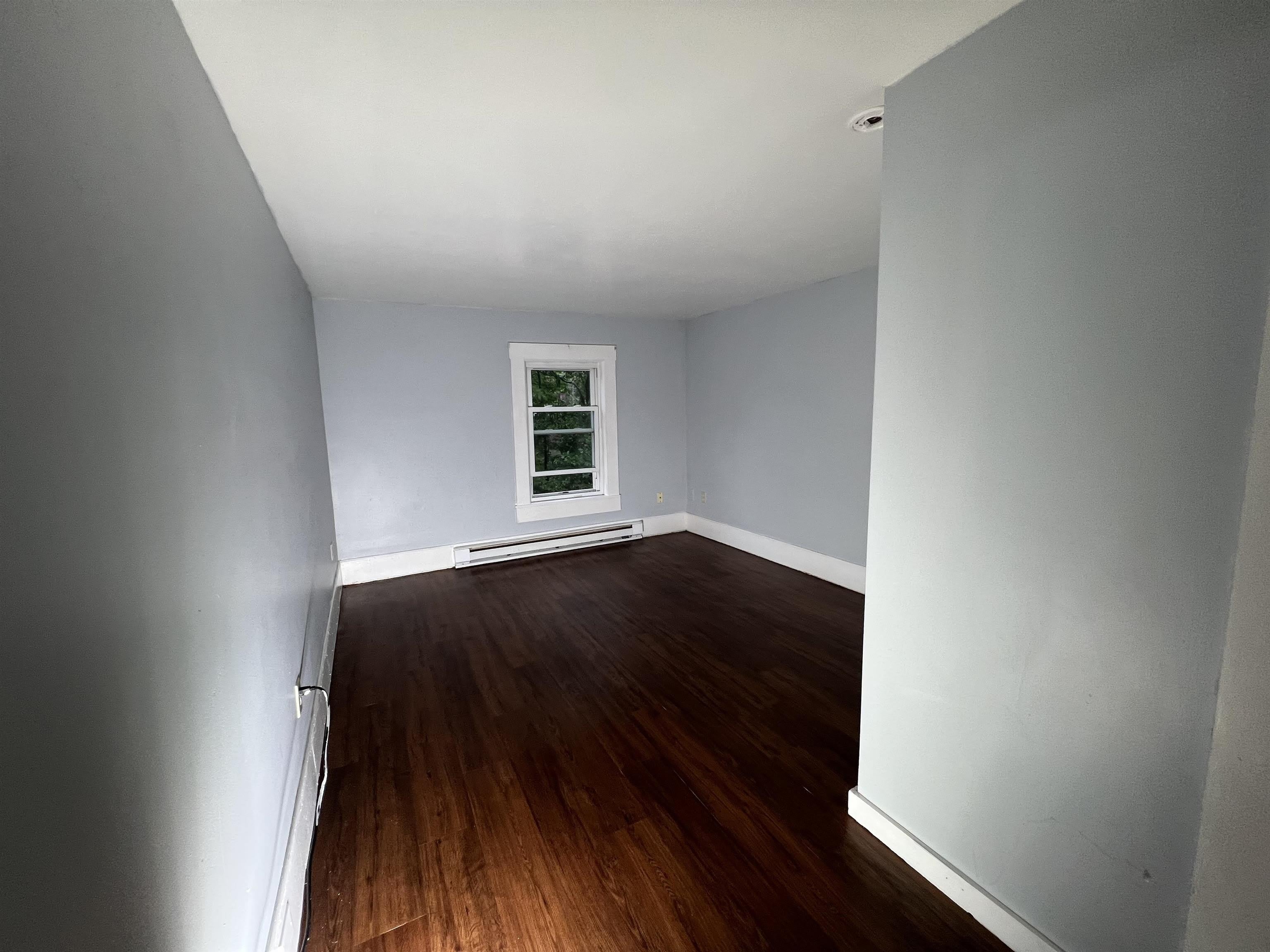 8 Acton Court – photo 4