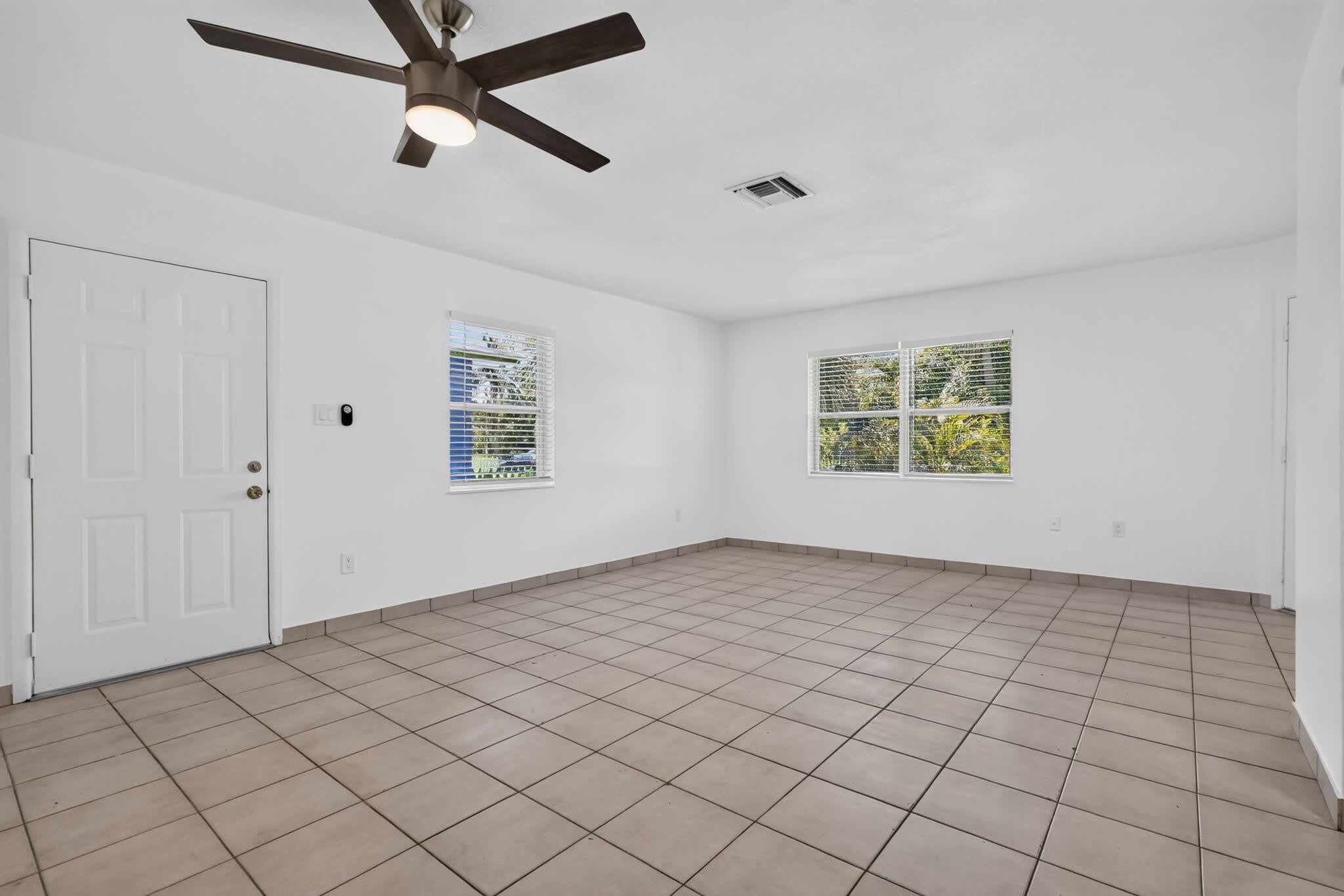201 Palm Street – photo 5