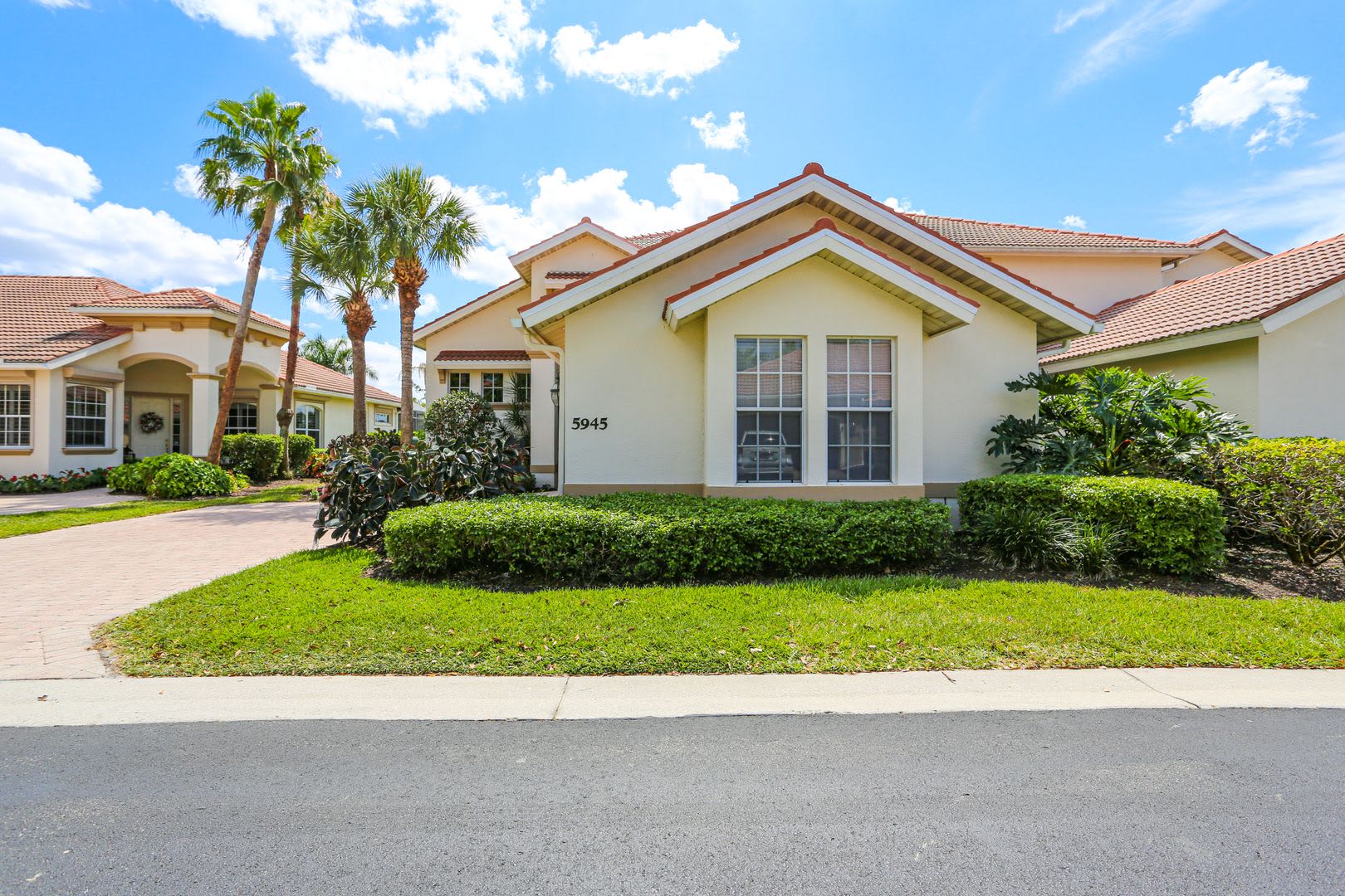 5945 Paradise Circle – photo 3
