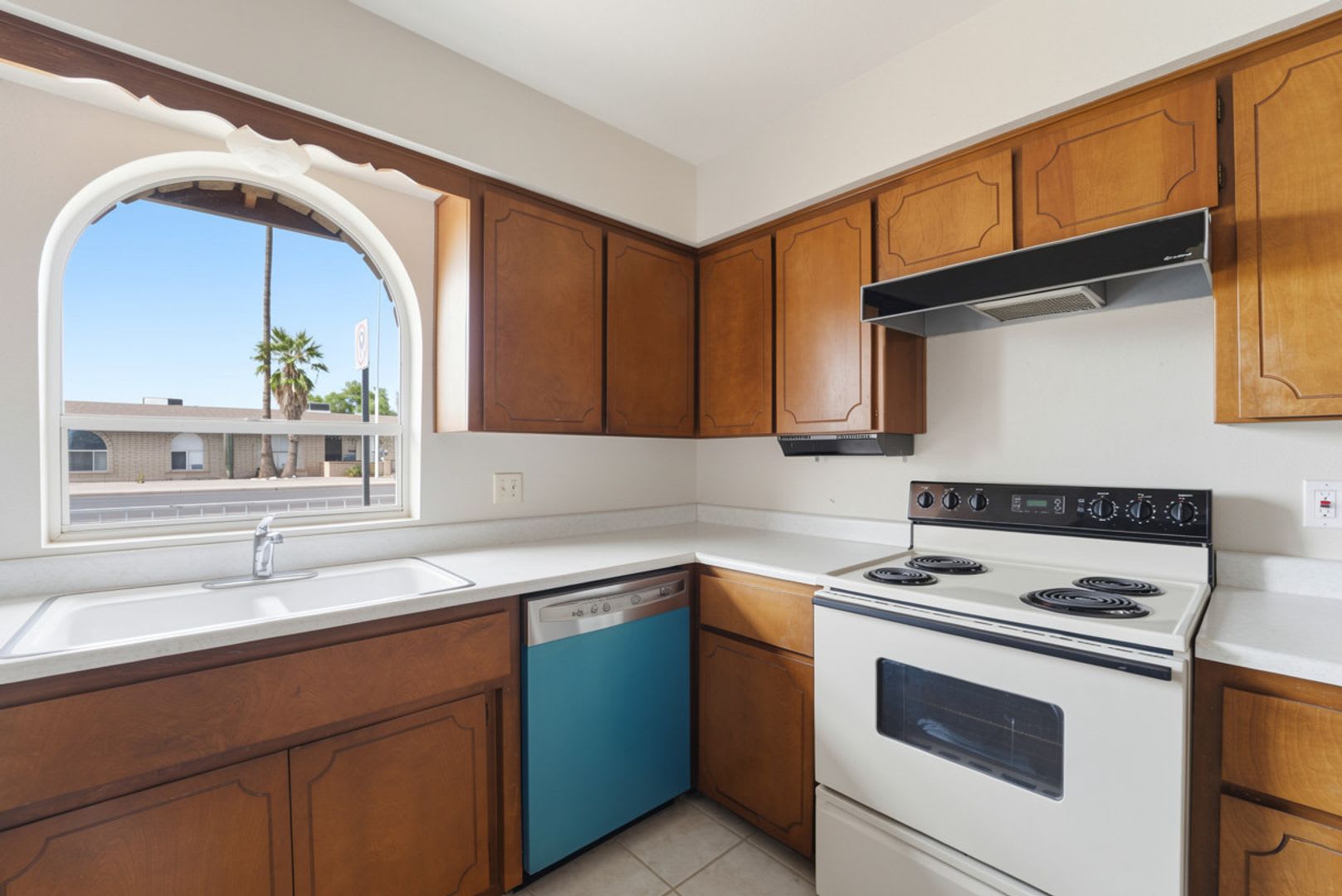 Charming rental home located on a quiet cul-de-sac in the heart of Mesa – photo 3