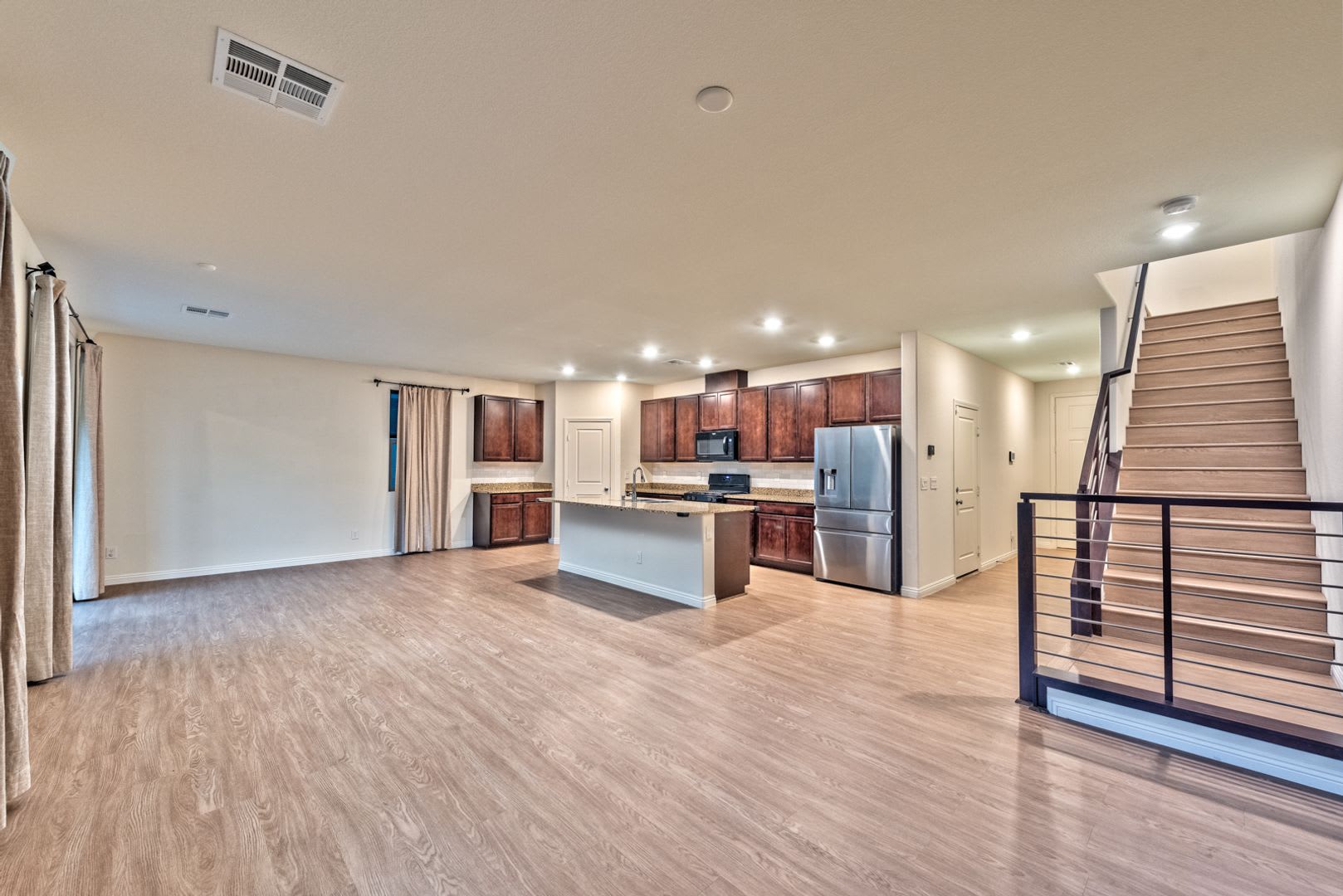 863 Elmstone Place Las Vegas Nevada 89138 – photo 2