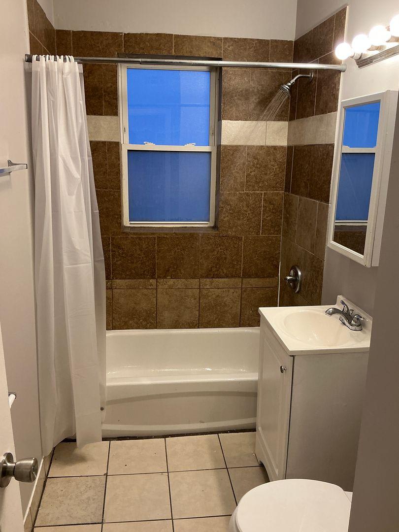 7548 South Stewart Ave. – photo 5