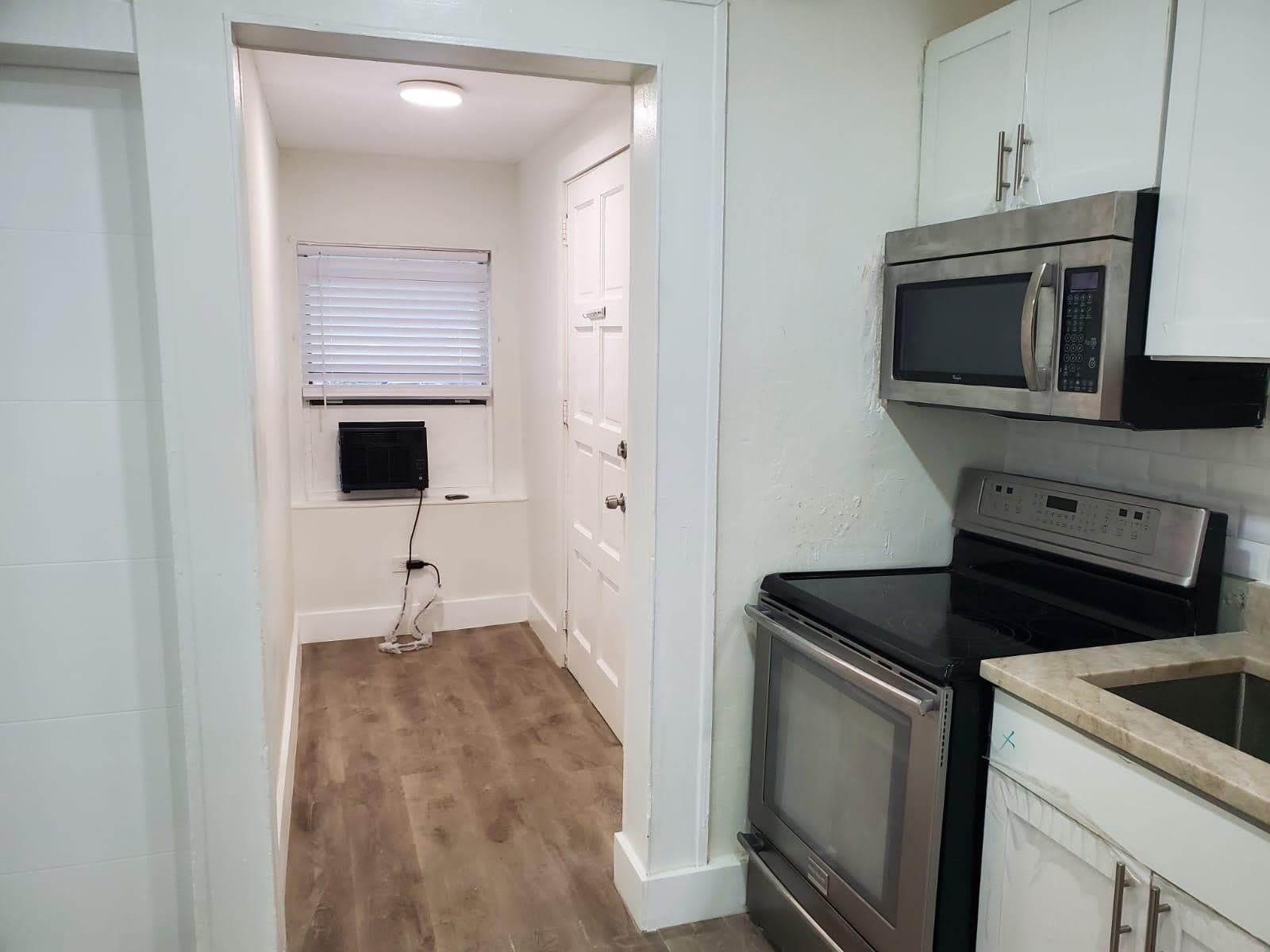 1947 Madison Street – photo 4