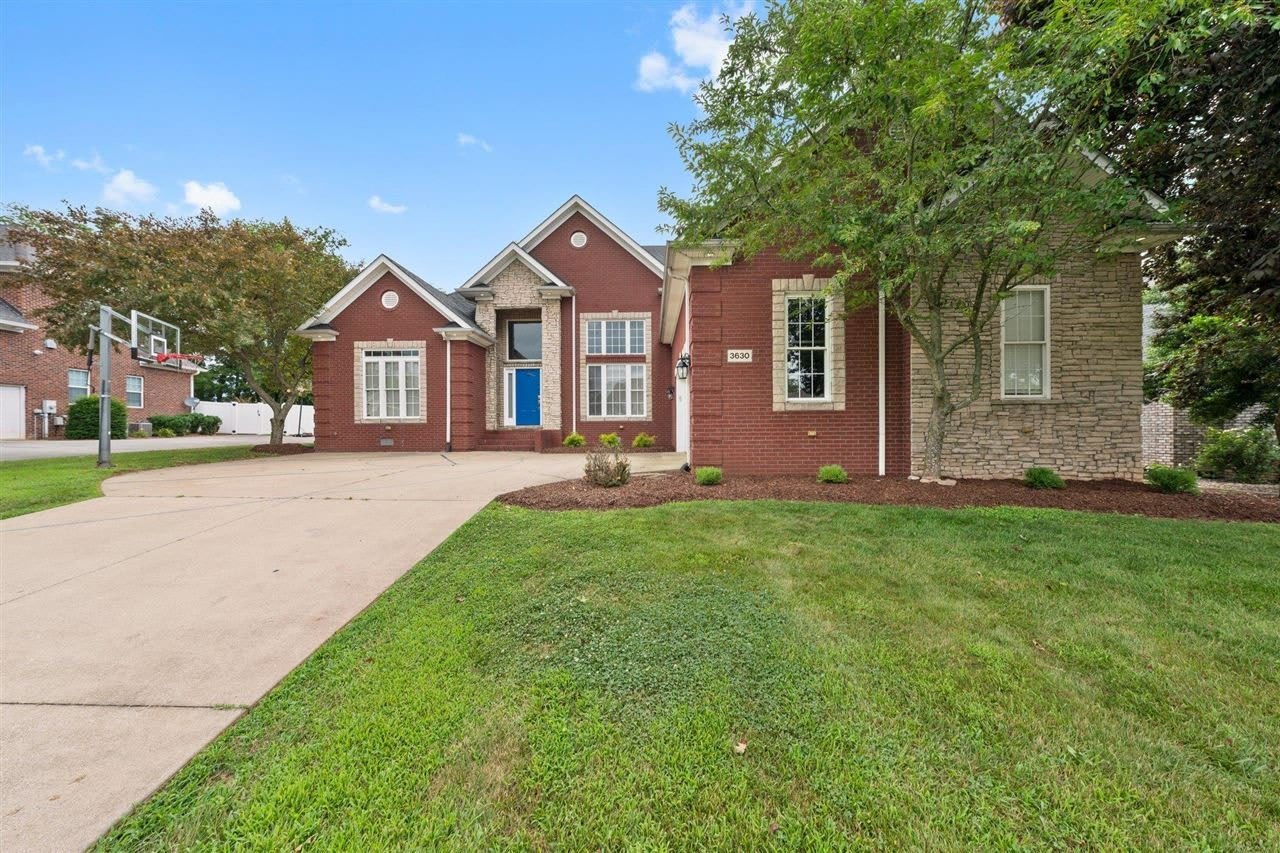 3630 Amherst Drive – photo 1
