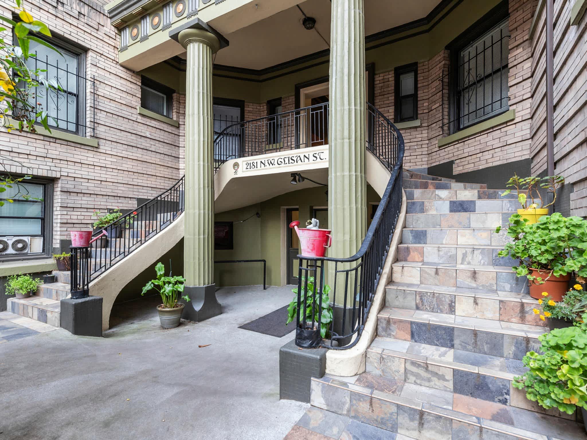 Highland Court – photo 2