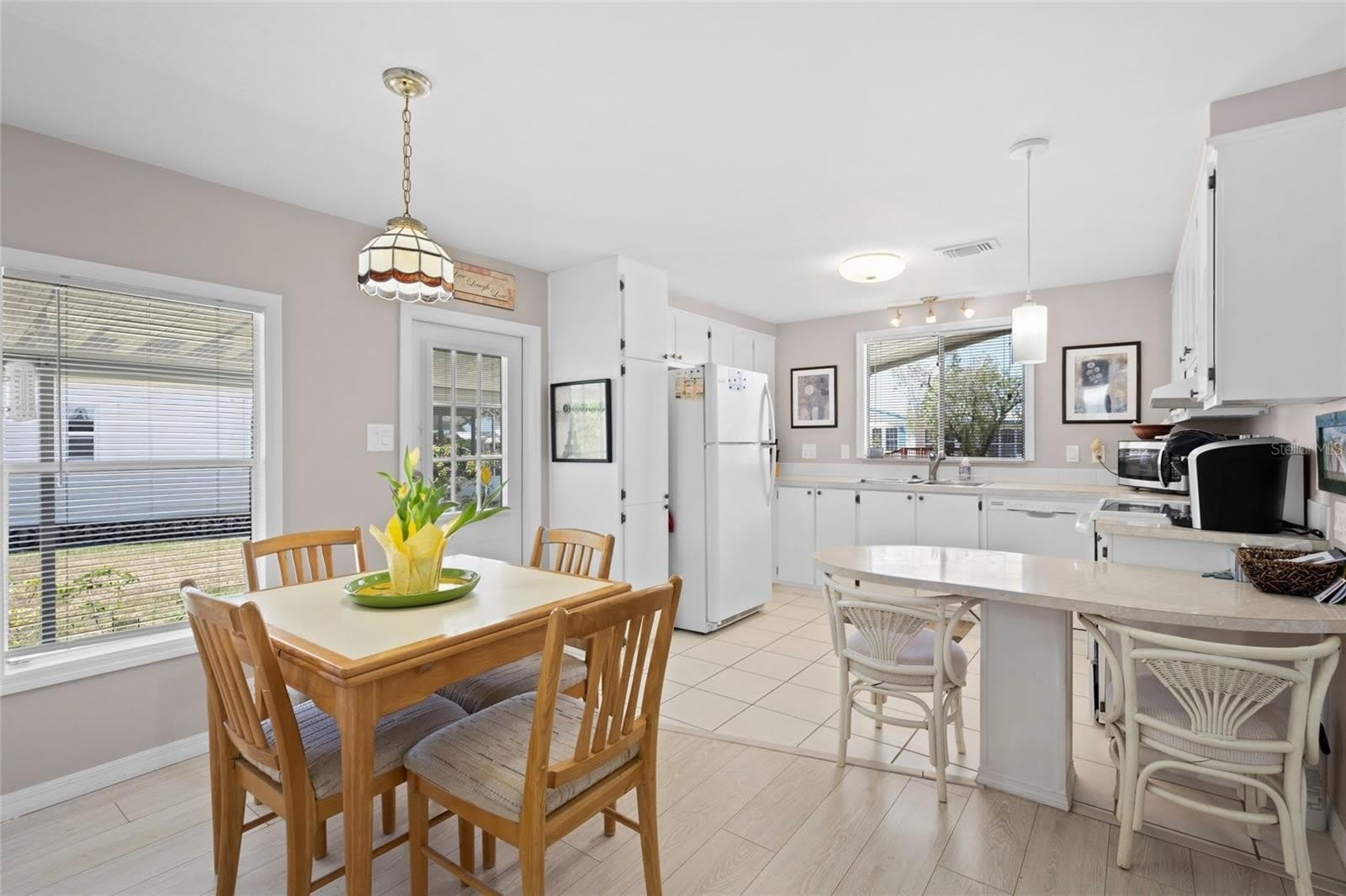 925 IGLESIA Drive – photo 5