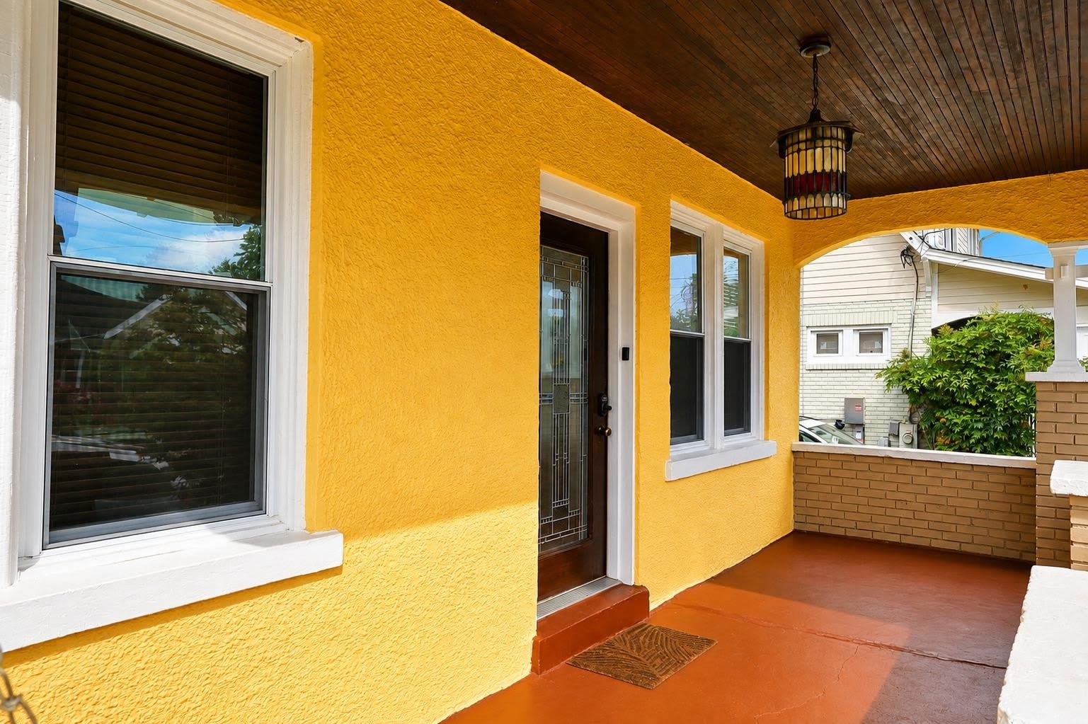 111 E Randolph Avenue – photo 3