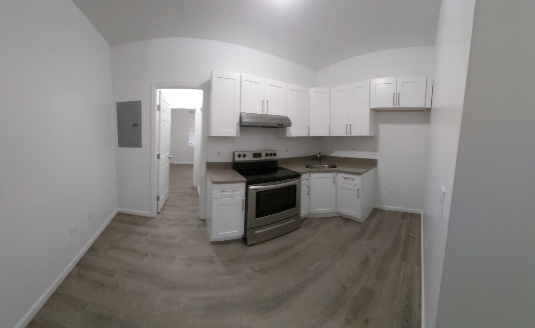 1417 Lenox Ave – photo 2