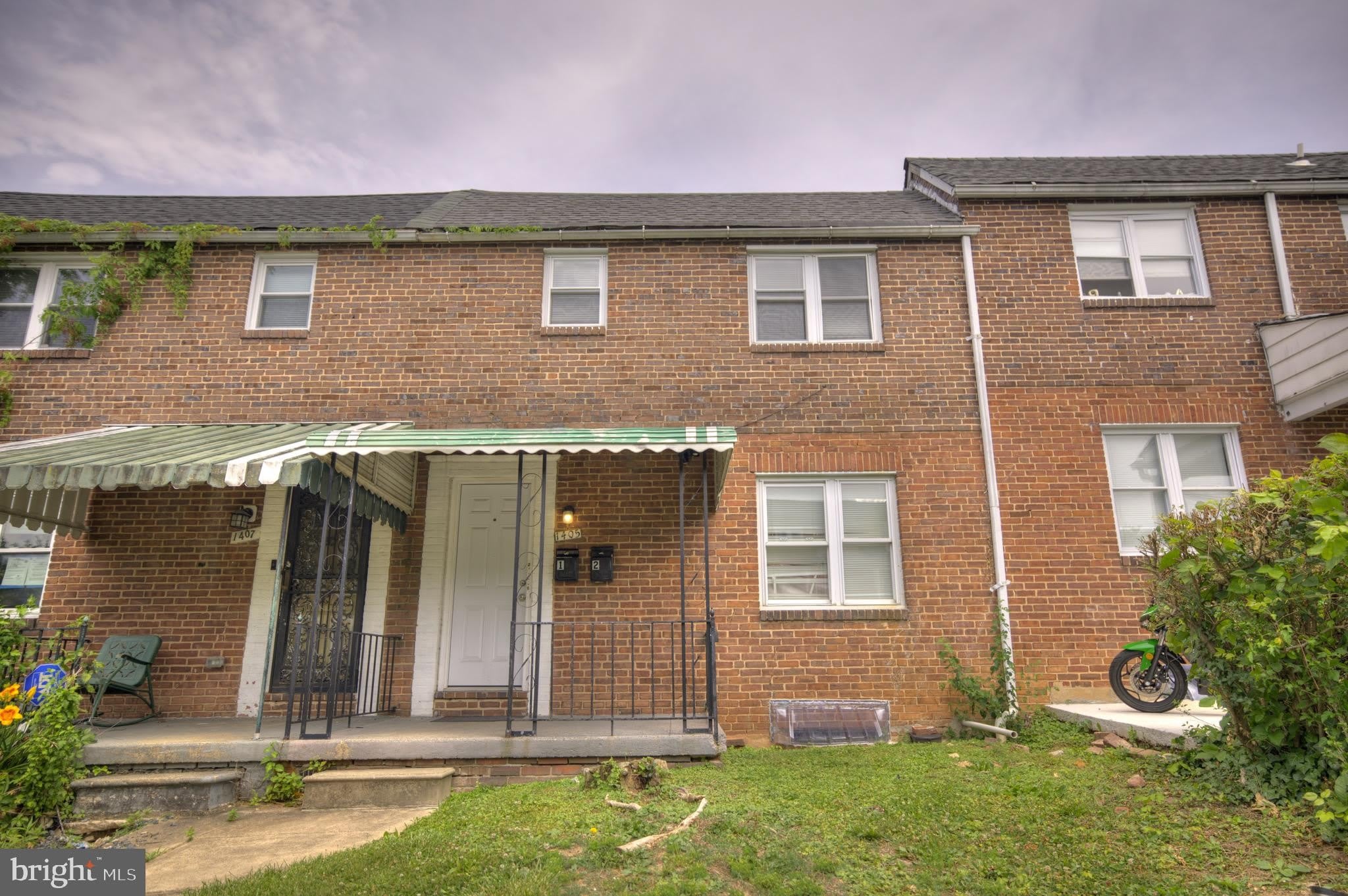1405 N DECKER Avenue – photo 1