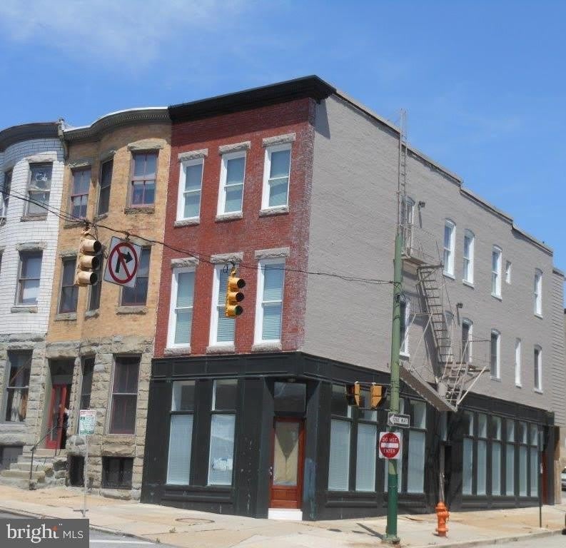 218 E CHASE Street – photo 1