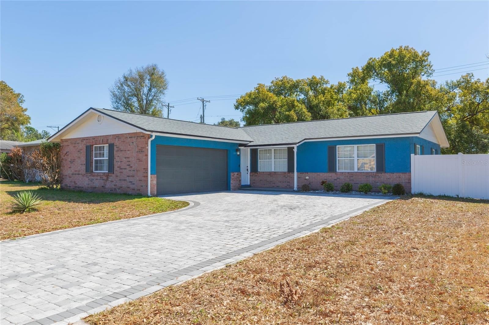 2307 LINCOLN Court – photo 1