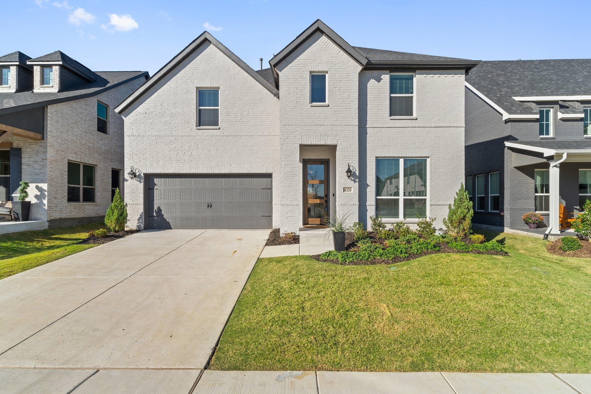 4320 Sandhills Lane – photo 1