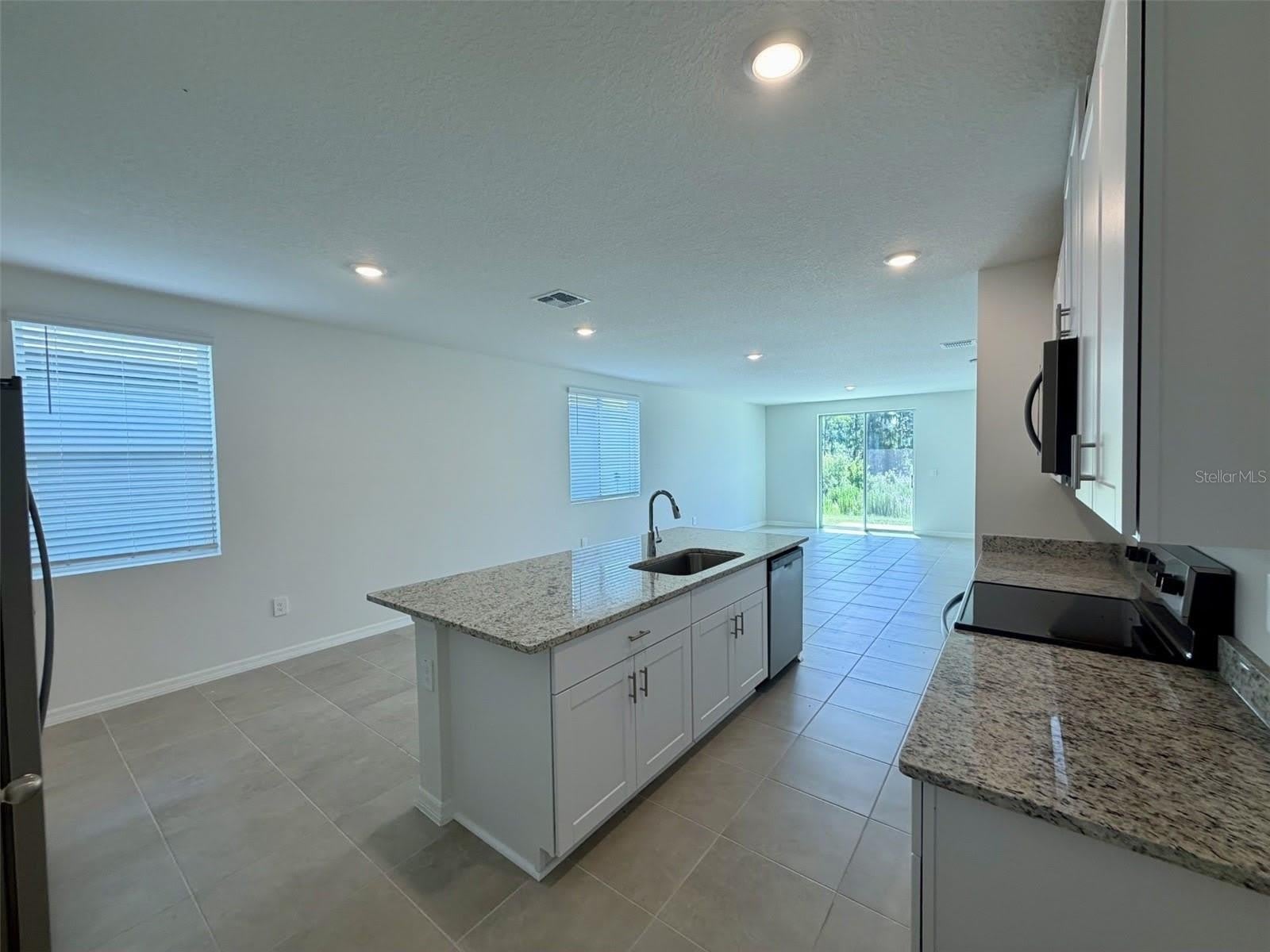 1483 Brekey Way – photo 4
