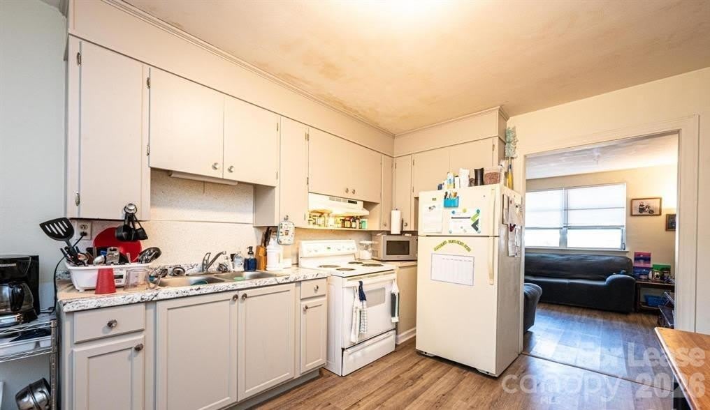 283 15th Street SE – photo 5