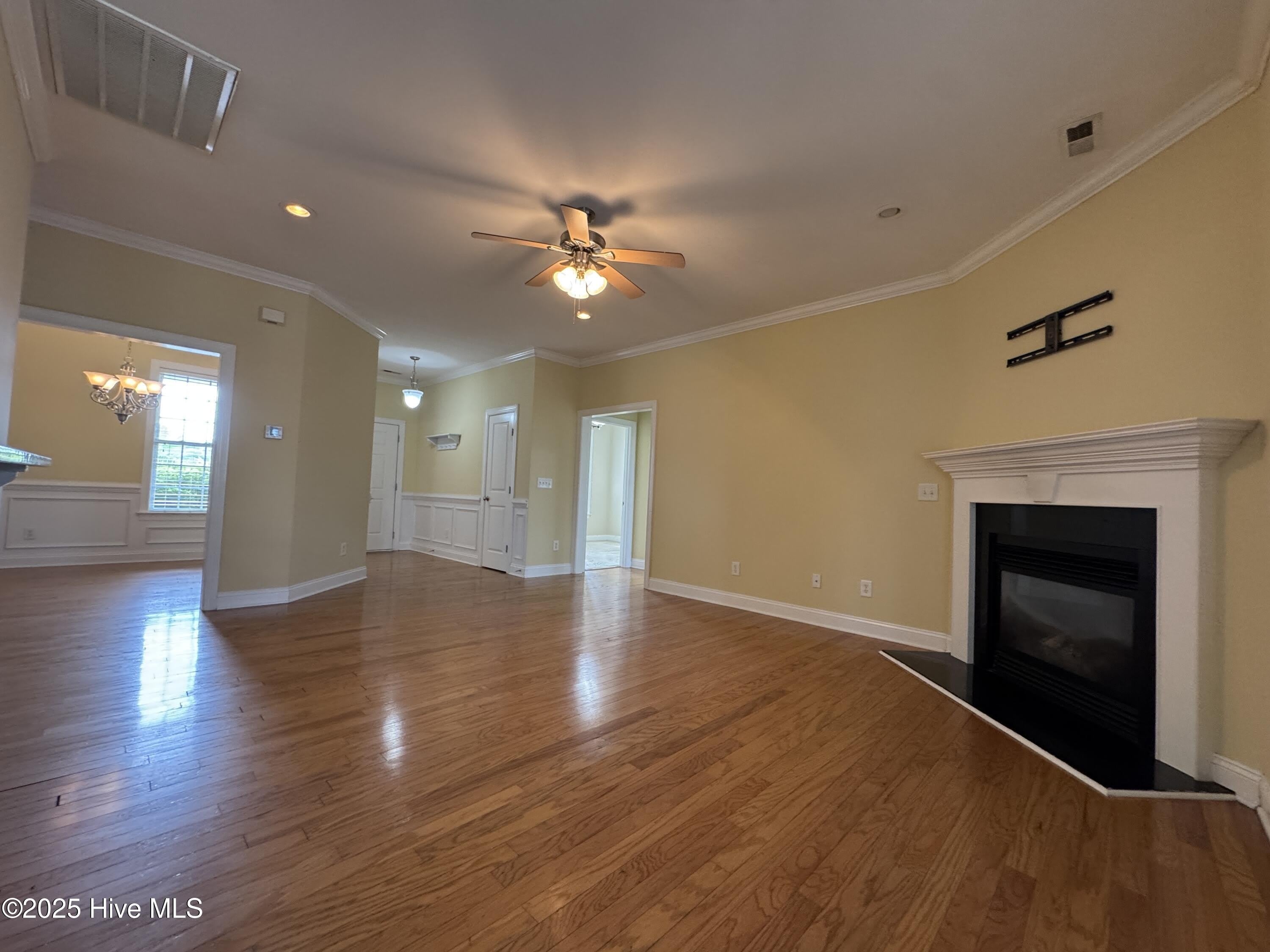 1011 Ginger Lily Way – photo 4