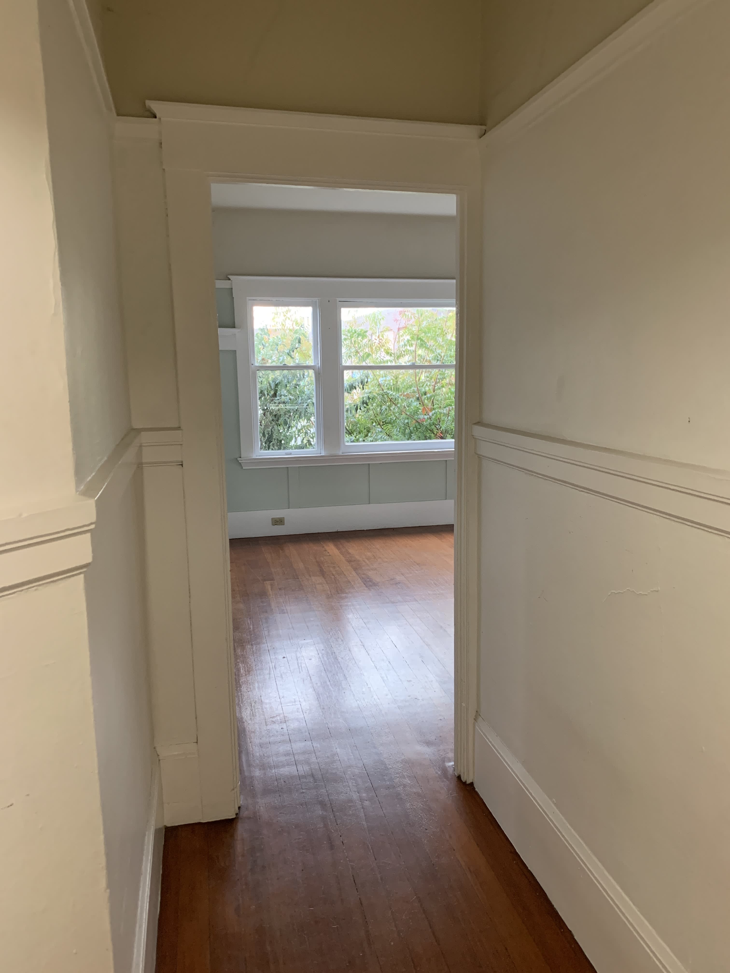 496 41st Street – photo 4