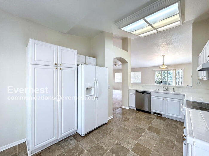 4157 Vernal Circle – photo 3