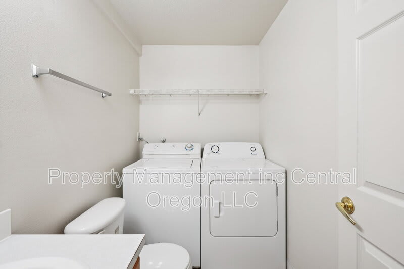 2110 Baines Blvd – photo 3