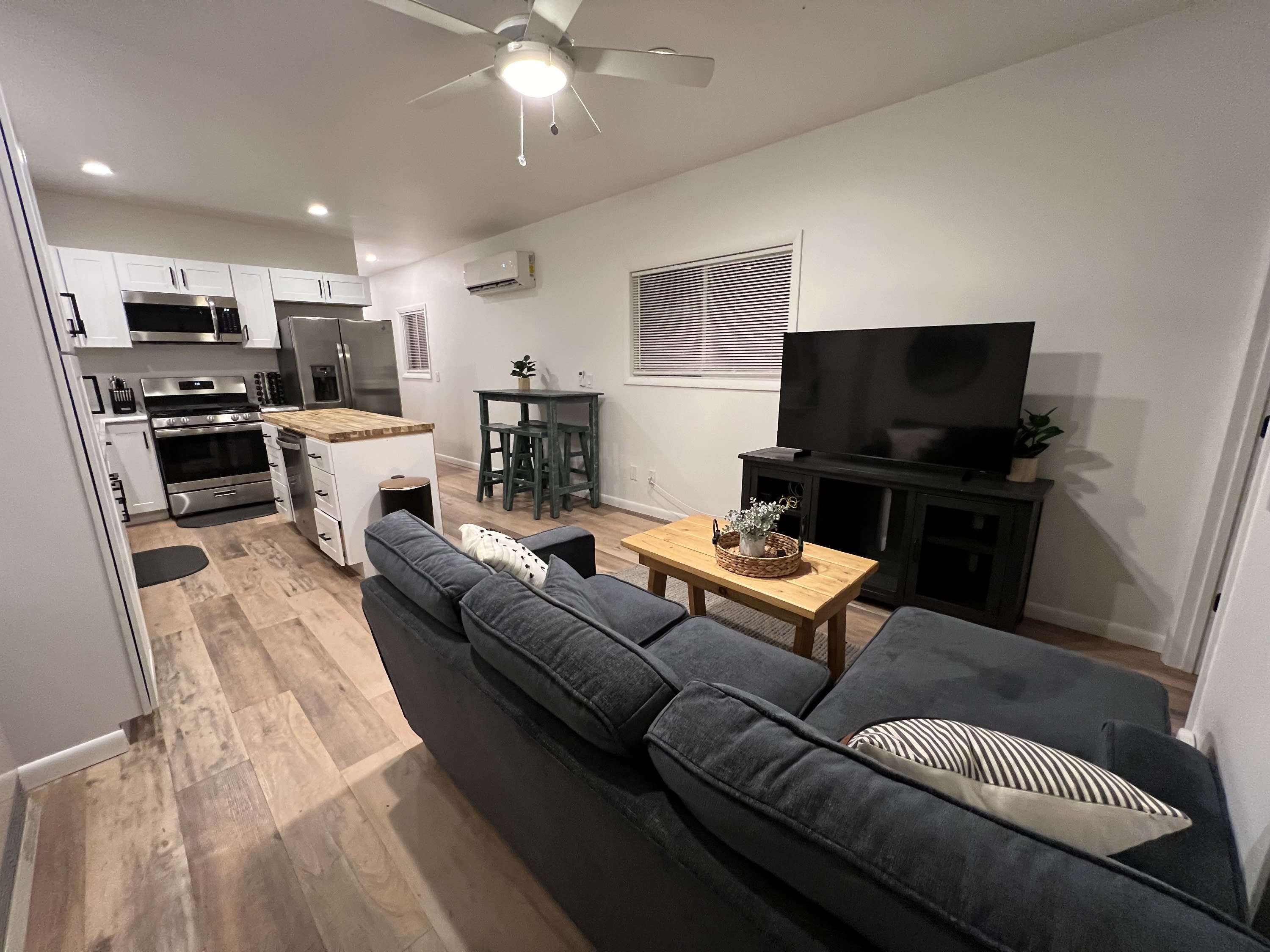 151 Northside Dr – photo 3