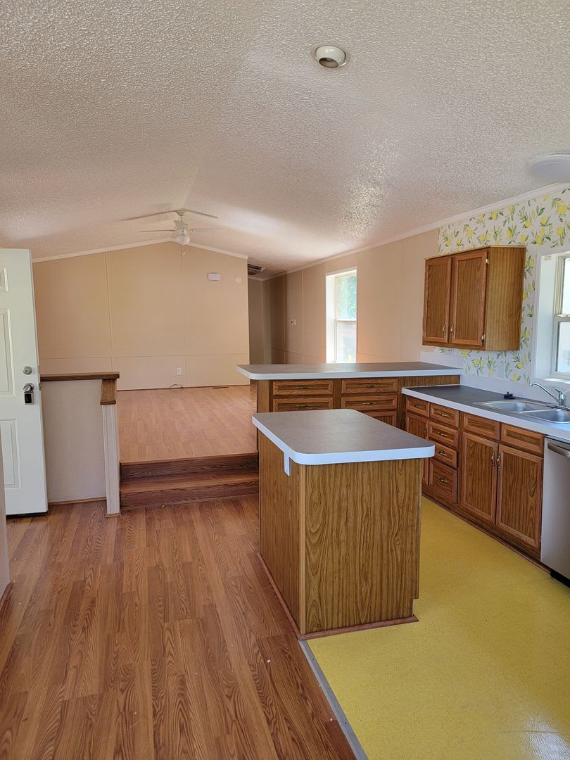 Bright 3-Bed, 2-Bath Home with Yard in 55+ Community! – photo 3