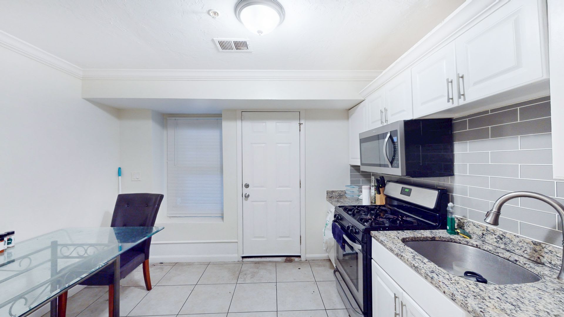 Nice 3 bed in South End – photo 3