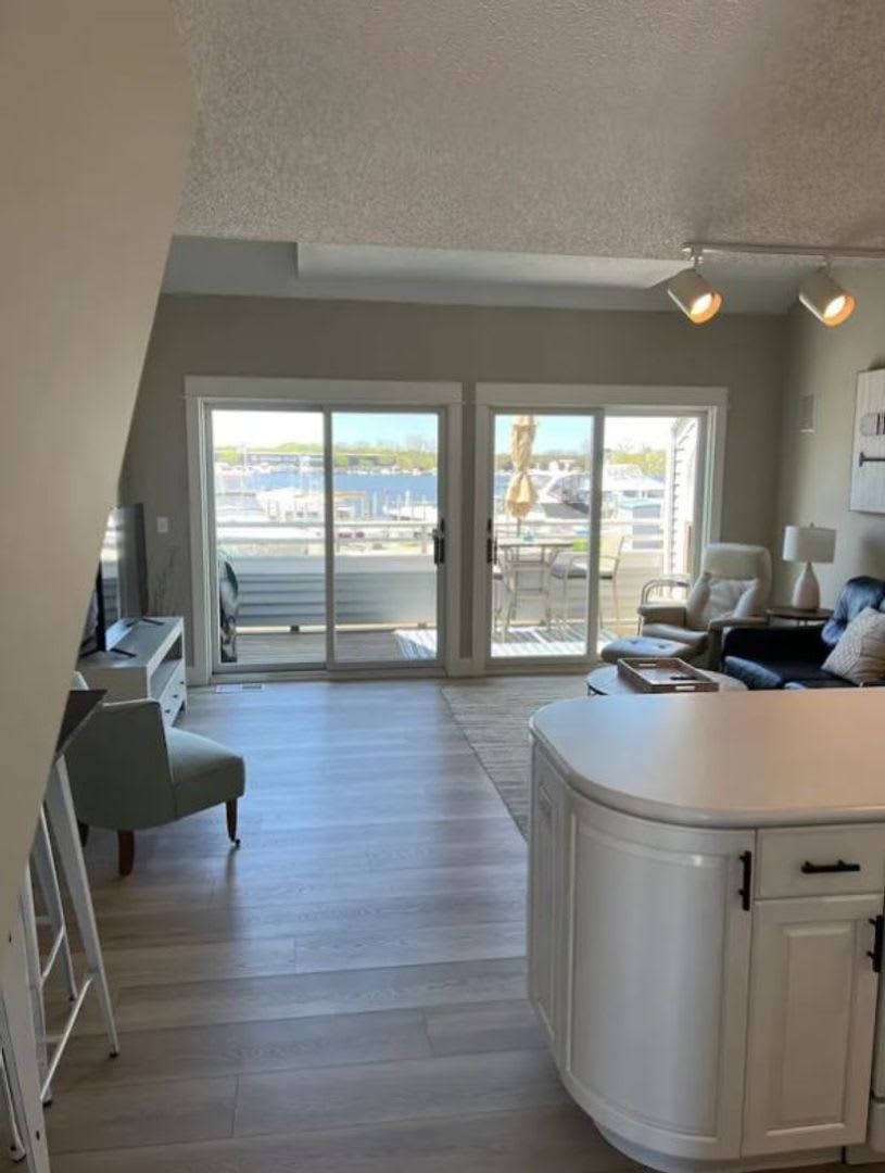 116 Millpoint Dr – photo 5