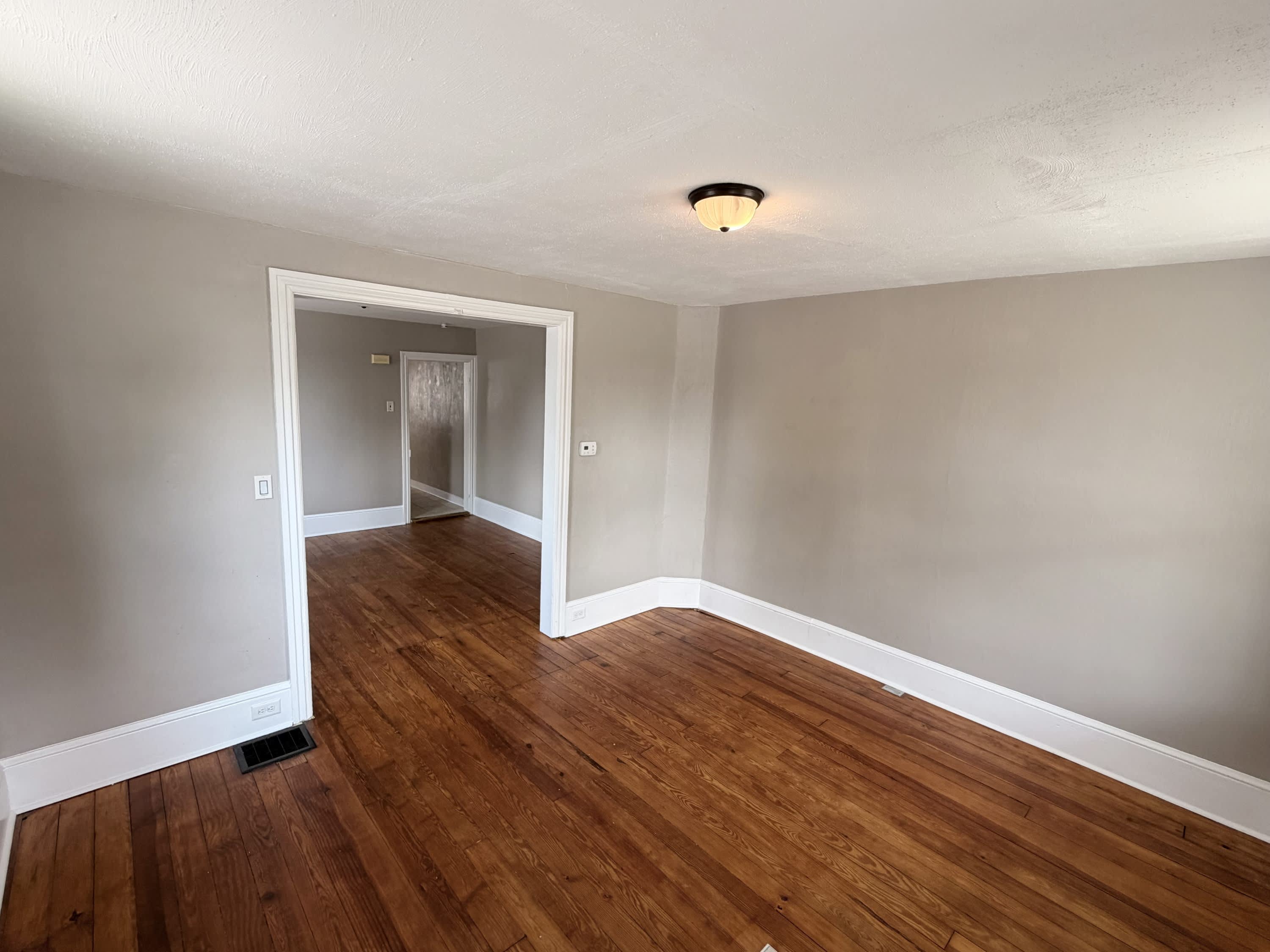 305 North Franklin Street – photo 2