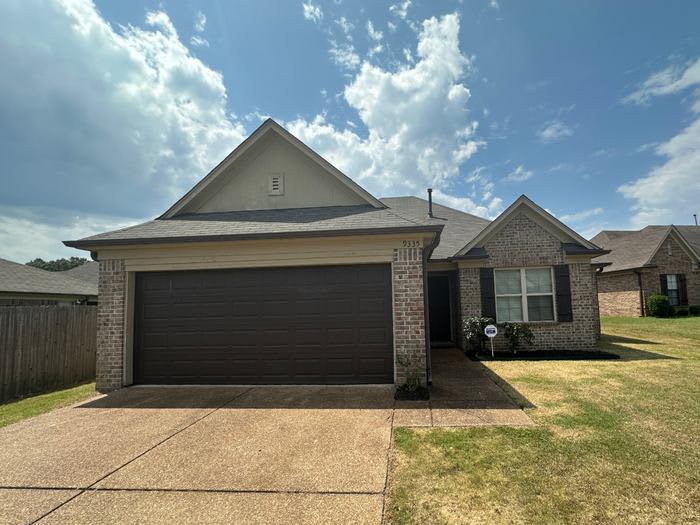 9335 Chastain Place – photo 1