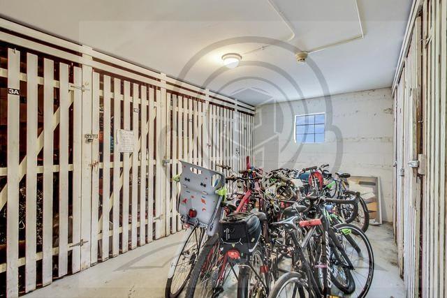 822 Seward Street – photo 2