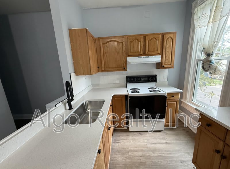 359 Maria Avenue – photo 5
