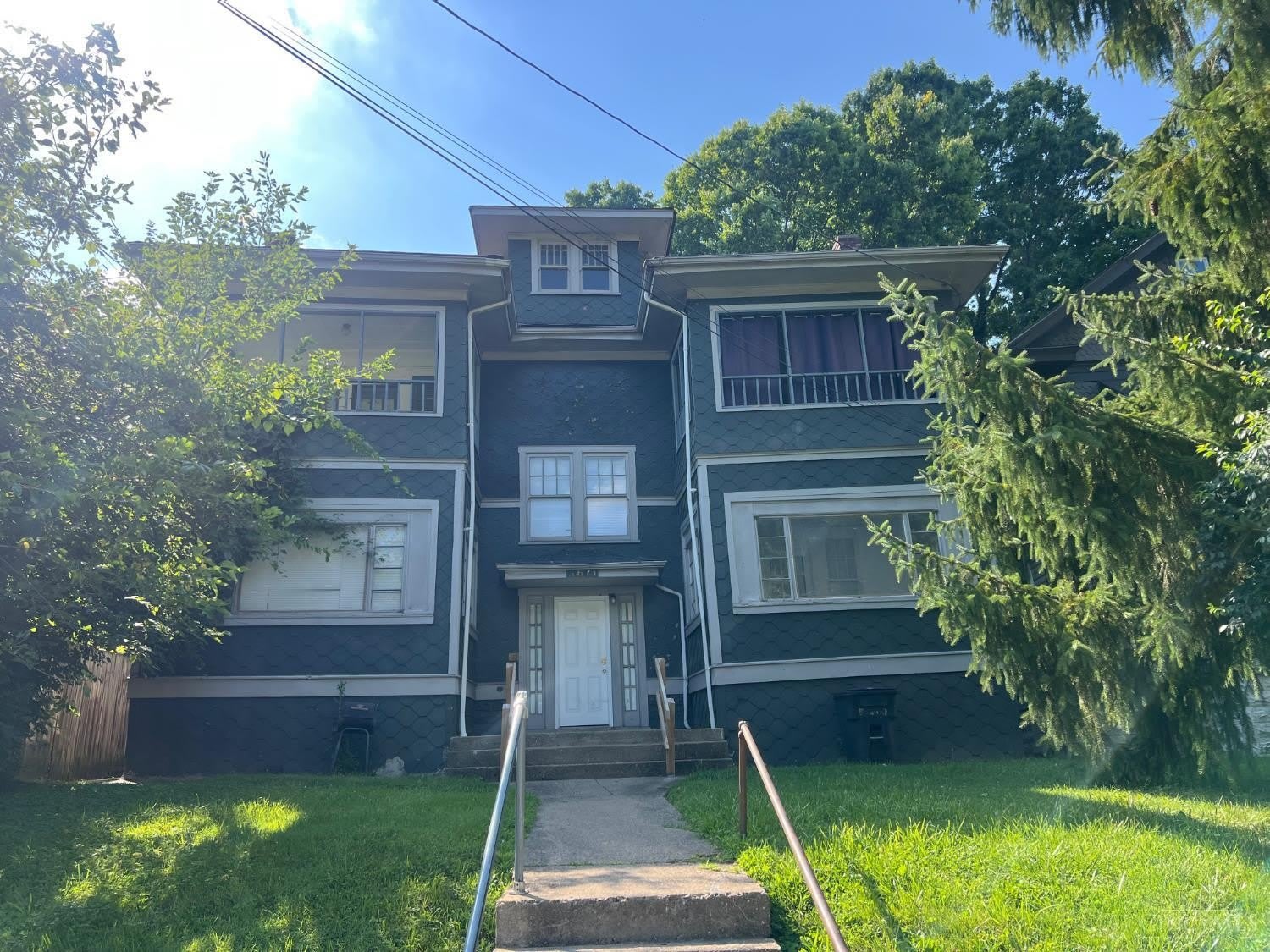 3671 Vine Street – photo 1