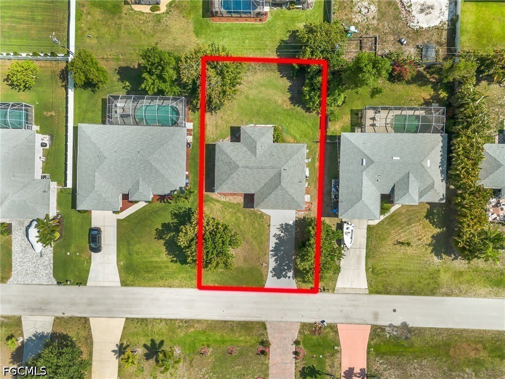 930 Sw 34Th Street – photo 1
