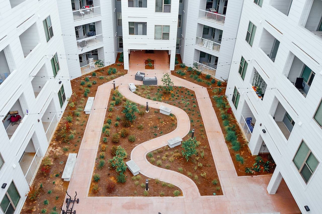 Student Housing – photo 2
