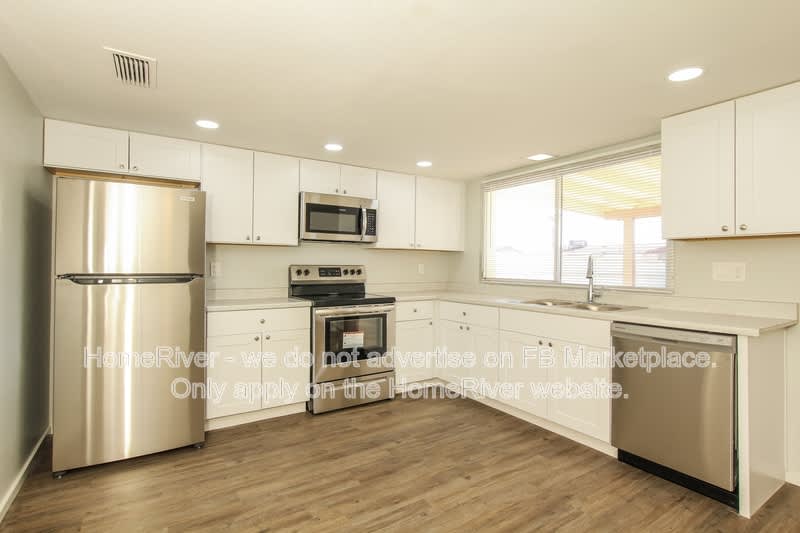 4441 W Carol Ave – photo 5