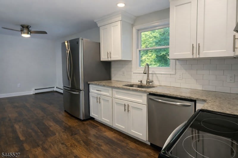 25 Essex Rd – photo 3