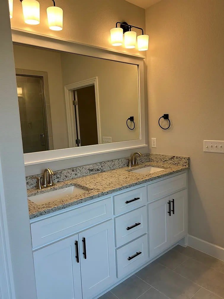 2413 Salmon Street – photo 2