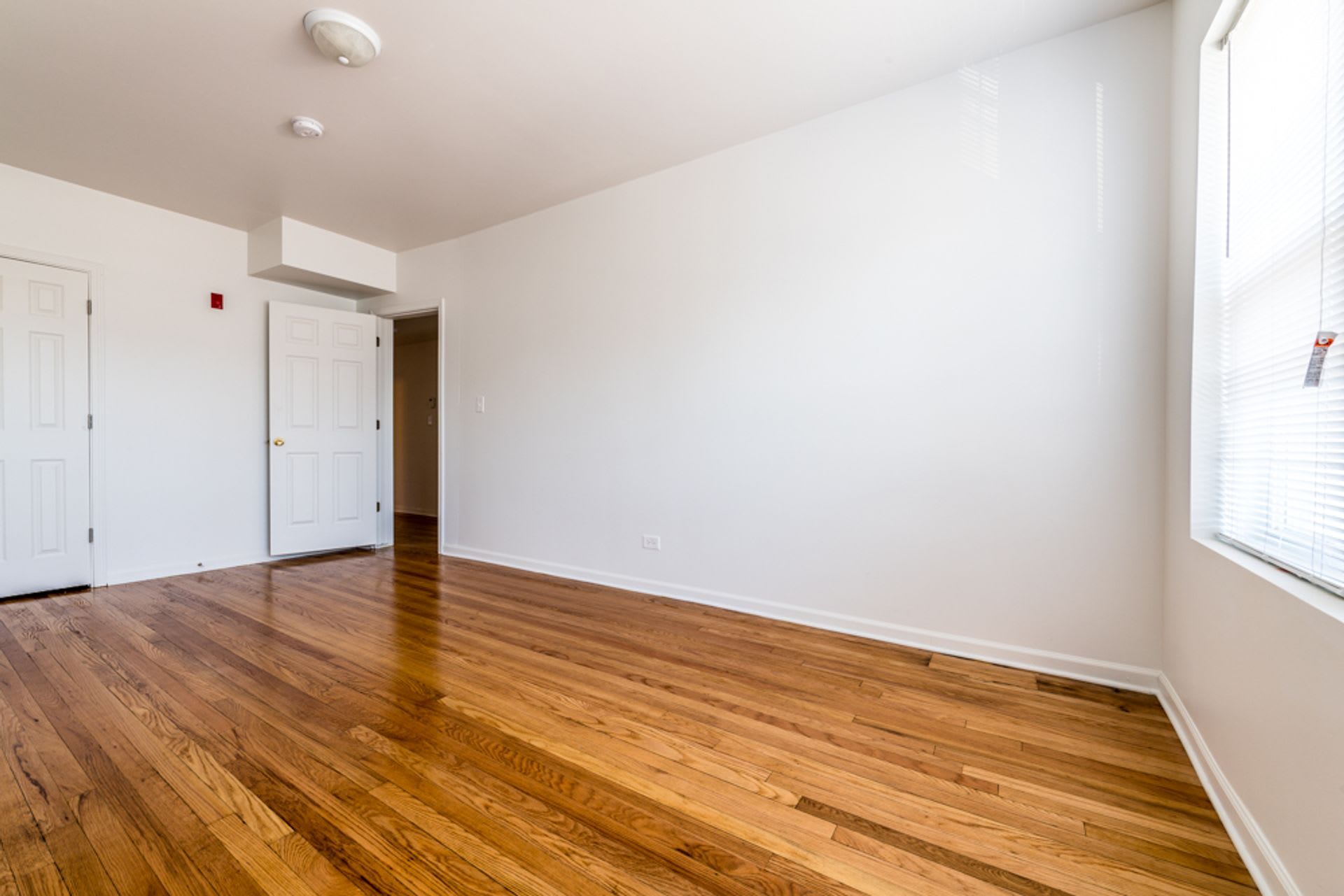 404 School ST – photo 5