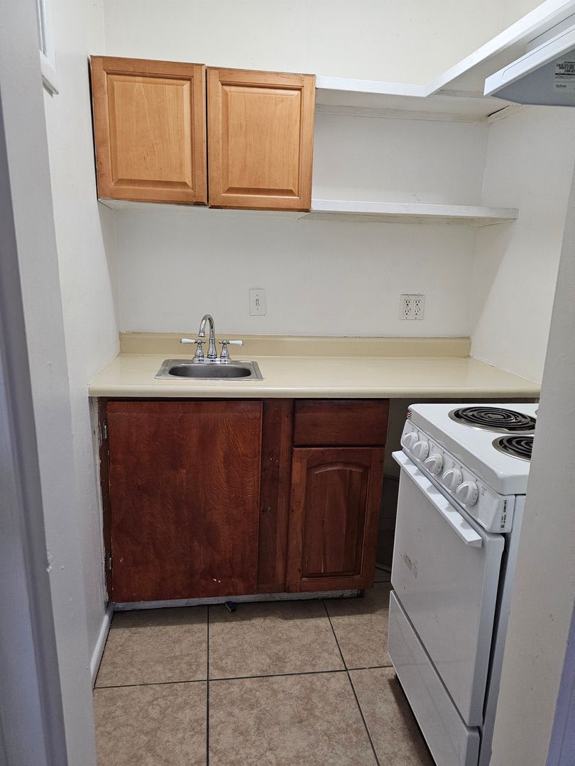 13955 Lakeshore Drive – photo 5