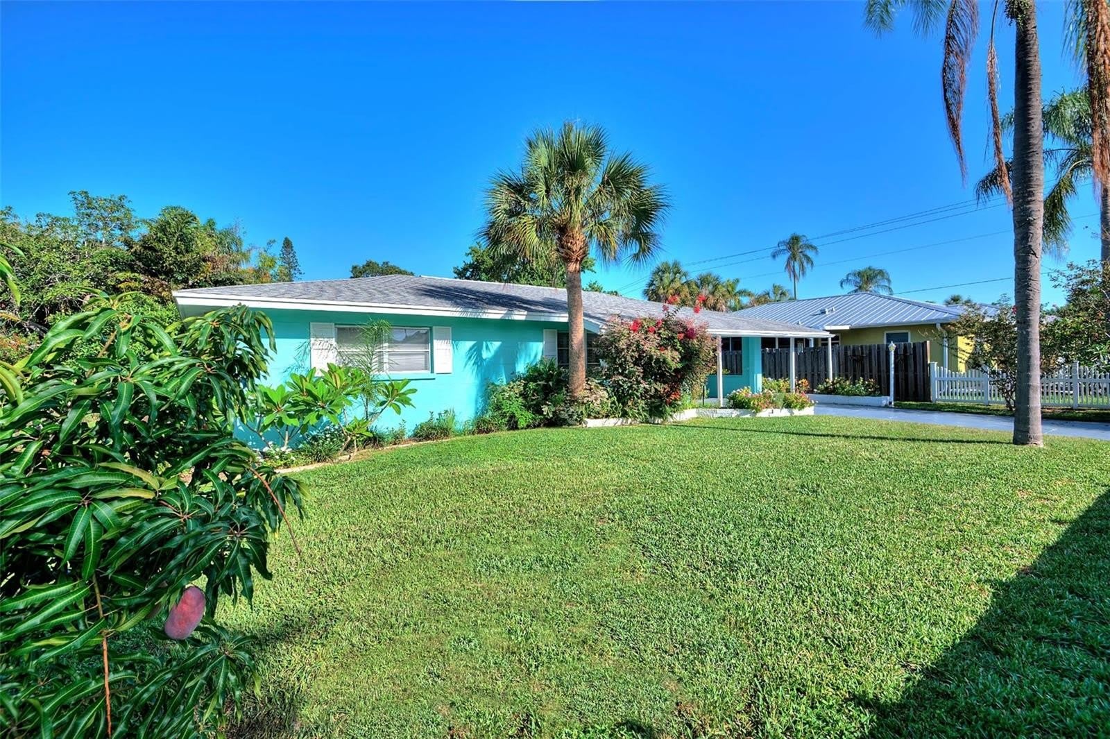 3605 Iroquois Avenue – photo 4